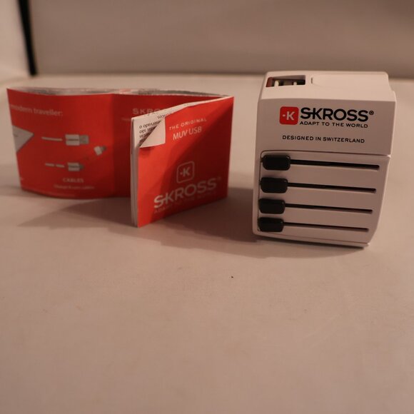 SKROSS Universal Adapter for Travel – Retail $33 - Picture 6 of 6